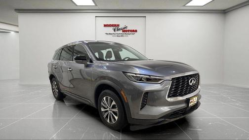 2022 INFINITI QX60 Pure