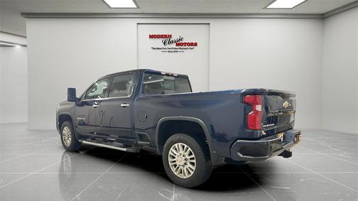 2023 Chevrolet Silverado 3500 High Country
