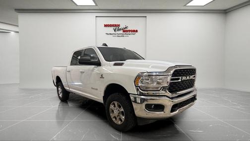 2022 RAM 2500 Big Horn Crew Cab 4x4 6'4' Box