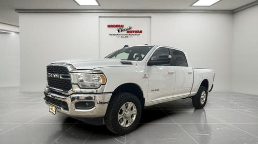 2022 RAM 2500 Big Horn Crew Cab 4x4 6'4' Box