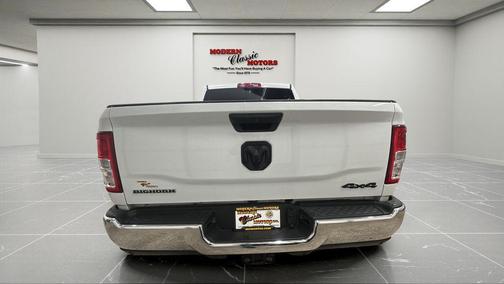 2022 RAM 2500 Big Horn Crew Cab 4x4 6'4' Box