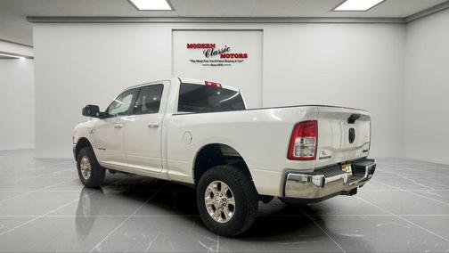 2022 RAM 2500 Big Horn Crew Cab 4x4 6'4' Box