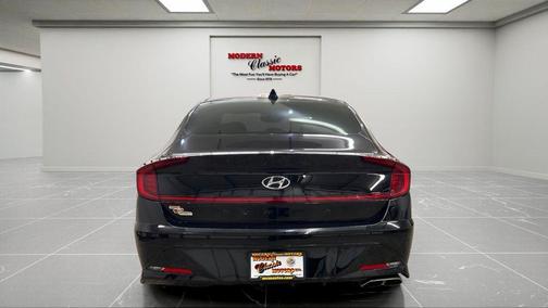 2021 Hyundai SONATA SEL