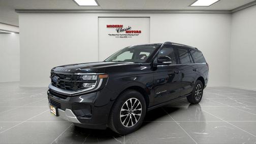 Black Metallic 2025 Ford Expedition Platinum