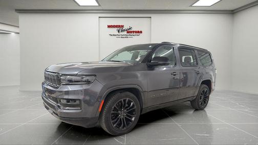 Baltic Gray Metallic Clearcoat 2024 Jeep Grand Wagoneer Series II 4x4