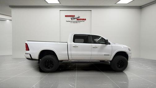 Bright White Clearcoat 2025 RAM 1500 Laramie