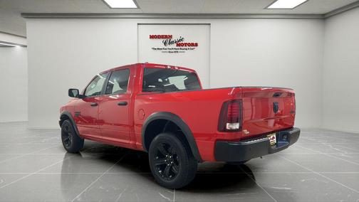 2024 RAM 1500 Classic Warlock Crew Cab 4x4 5'7' Box