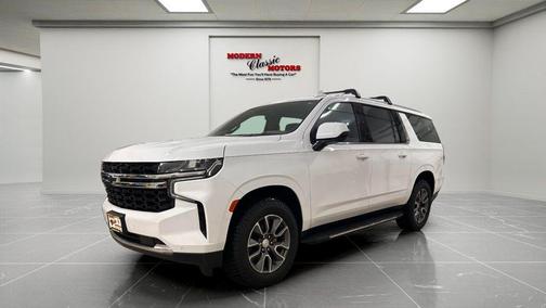 2023 Chevrolet Suburban LS