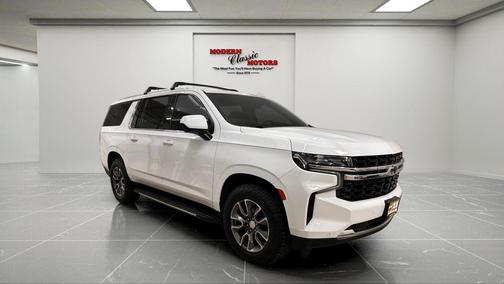 2023 Chevrolet Suburban LS