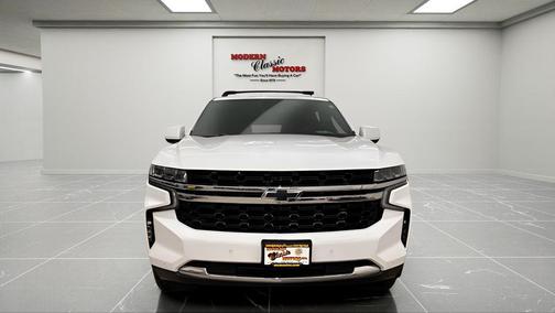 2023 Chevrolet Suburban LS