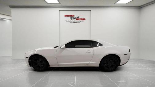 Summit White 2015 Chevrolet Camaro 2LS