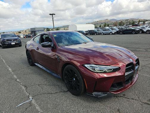 Aventurin Red Metallic 2022 BMW M4 Competition
