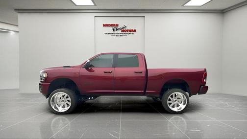 2022 RAM 2500 Big Horn Crew Cab 4x4 6'4' Box