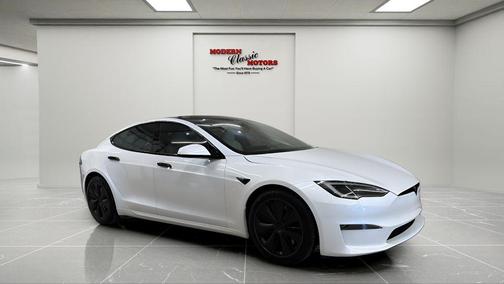 Yellow 2023 Tesla Model S Plaid