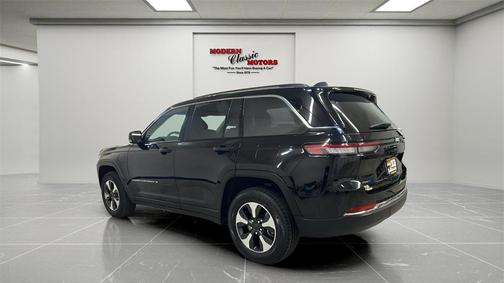 2023 Jeep Grand Cherokee 4xe Base