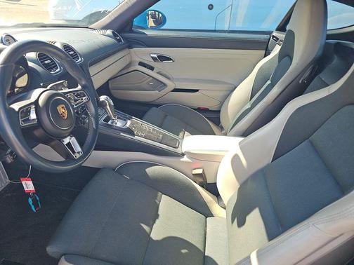 Miami Blue 2017 Porsche 718 Cayman S