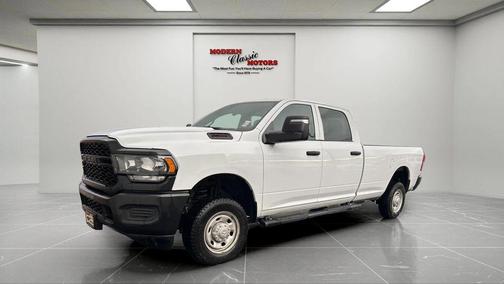 2024 RAM 2500 Tradesman Crew Cab 4x4 8' Box