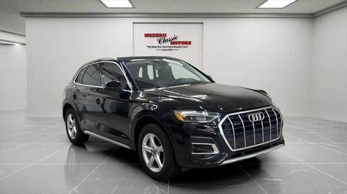 2023 Audi Q5 40 Premium