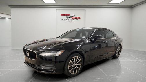 2020 Volvo S90 T6 Momentum