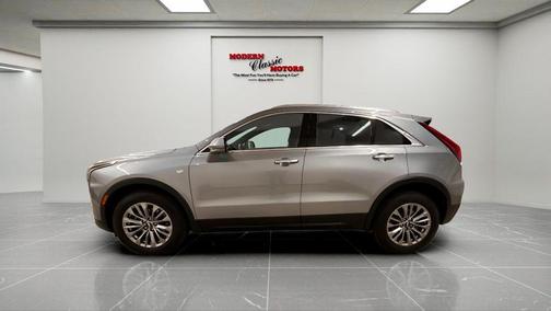 Argent Silver Metallic 2025 Cadillac XT4 Premium Luxury