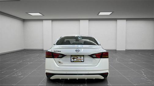 2024 Nissan Altima S FWD