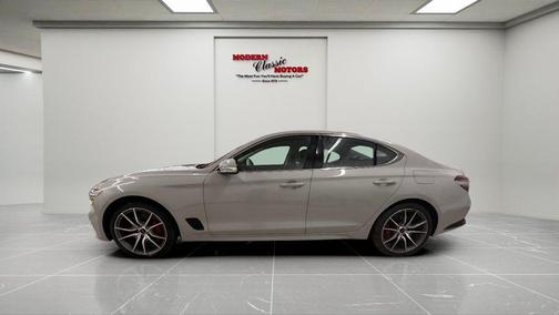 Vatna Gray 2025 Genesis G70 2.5T AWD