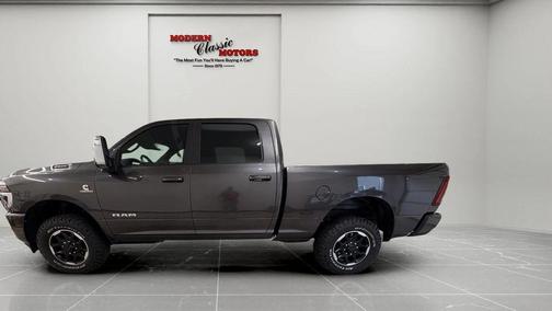 Granite Crystal Metallic Clearcoat 2026 RAM 2500 Laramie Crew Cab 4x4 6'4' Box