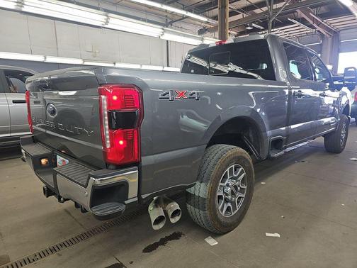 Carbonized Gray Metallic 2024 Ford F-250 Lariat