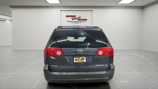 2006 Toyota Sienna LE