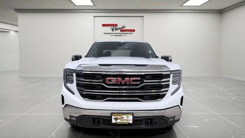Summit White 2023 GMC Sierra 1500 SLT