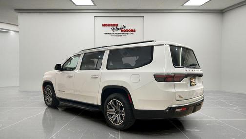 Bright White Clearcoat 2024 Jeep Wagoneer L Series II 4x4