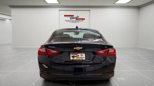 Dark Ash Metallic 2023 Chevrolet Malibu FWD 1LT