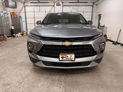 Sterling Gray Metallic 2025 Chevrolet Blazer 2LT