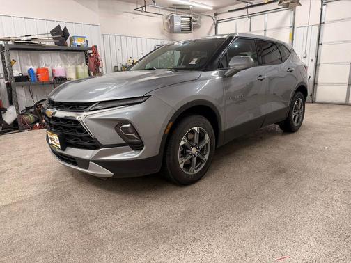 Sterling Gray Metallic 2025 Chevrolet Blazer 2LT