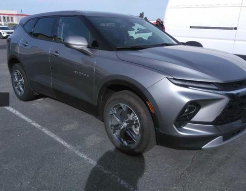 Sterling Gray Metallic 2025 Chevrolet Blazer 2LT