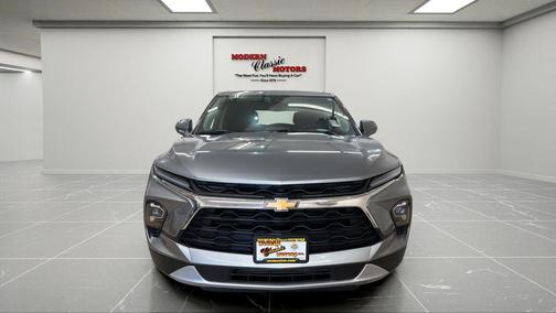 Sterling Gray Metallic 2025 Chevrolet Blazer 2LT
