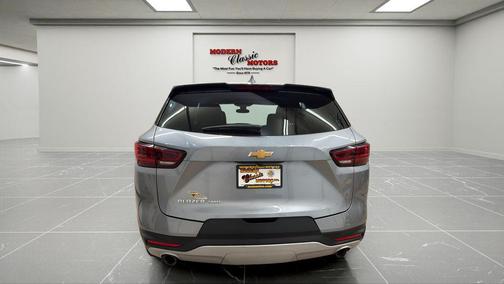 Sterling Gray Metallic 2025 Chevrolet Blazer 2LT