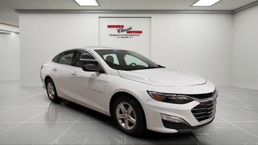 Summit White 2024 Chevrolet Malibu 1LS