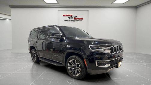 Diamond Black Crystal Pearlcoat 2022 Jeep Wagoneer Series III 4x4