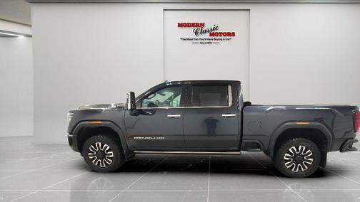 2024 GMC Sierra 3500 Denali