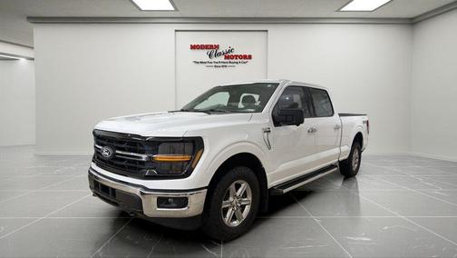 Oxford White 2024 Ford F-150 XLT