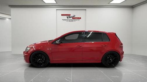 2017 Volkswagen Golf R 2.0T DSG