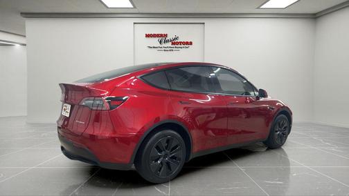 2025 Tesla Model Y Long Range Dual Motor All-Wheel Drive