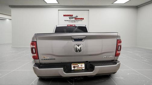 Billet Silver Metallic Clearcoat 2024 RAM 2500 Laramie Crew Cab 4x4 6'4' Box