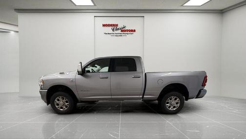 Billet Silver Metallic Clearcoat 2024 RAM 2500 Laramie Crew Cab 4x4 6'4' Box