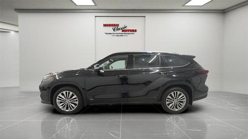 2024 Toyota Highlander Hybrid Platinum