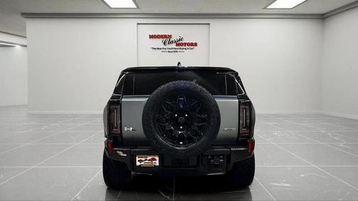 2024 GMC HUMMER EV SUV 3X