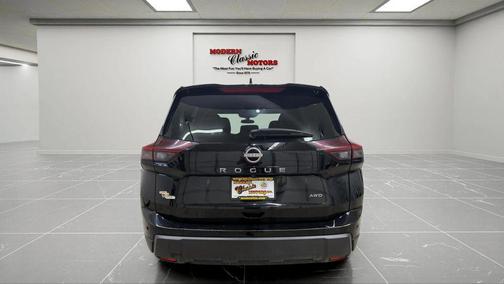 Super Black 2024 Nissan Rogue S