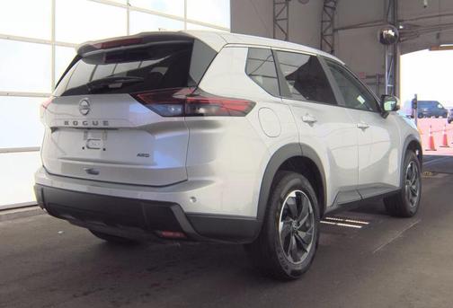 Brilliant Silver Metallic 2025 Nissan Rogue SV