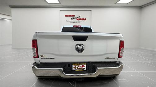 2023 RAM 2500 Big Horn Crew Cab 4x4 6'4' Box